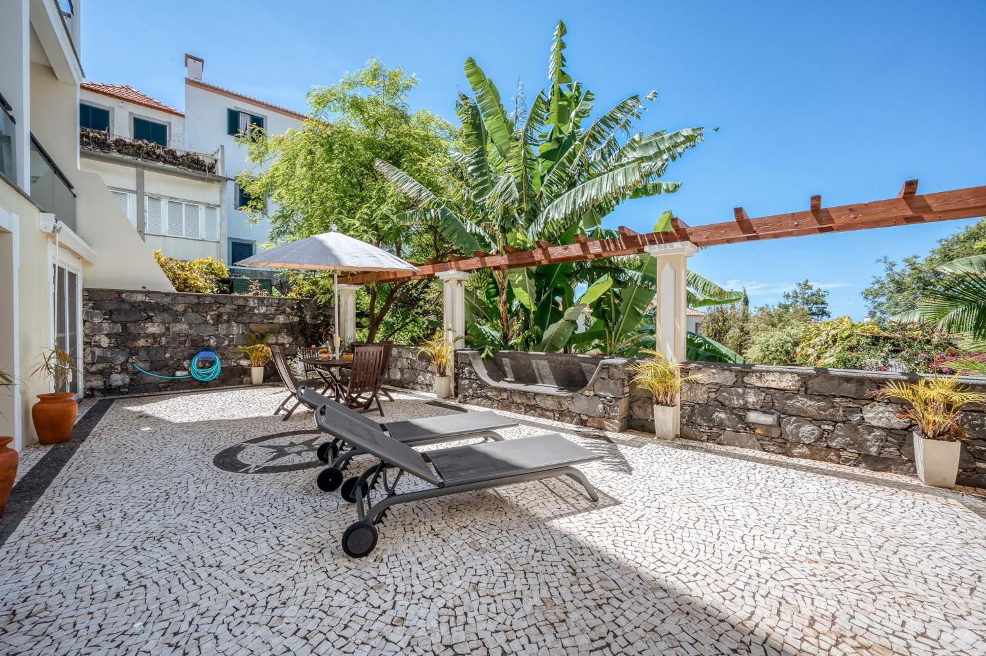 Villa Sao Tiago Фуншал Екстериор снимка